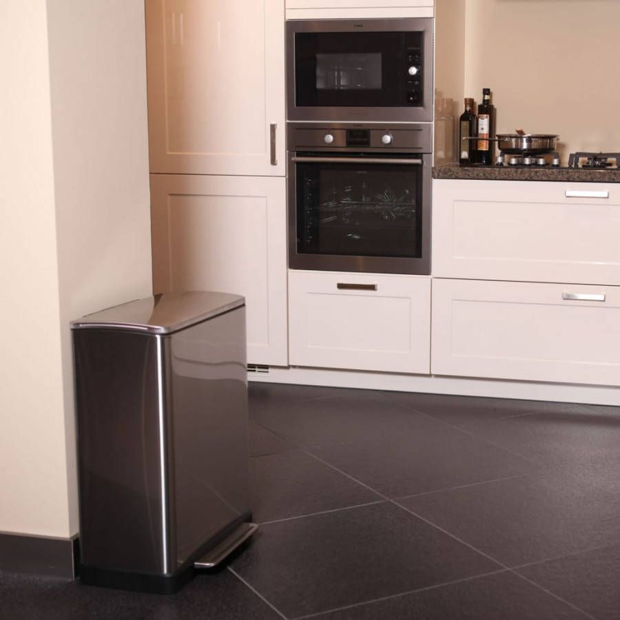 Eko pedaalemmer uit mat roestvrij staal, met kunststof binnenemmer, inhoud 50